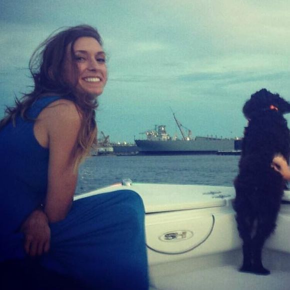 Meet your Posher, Cierra - Picture 1 of 1